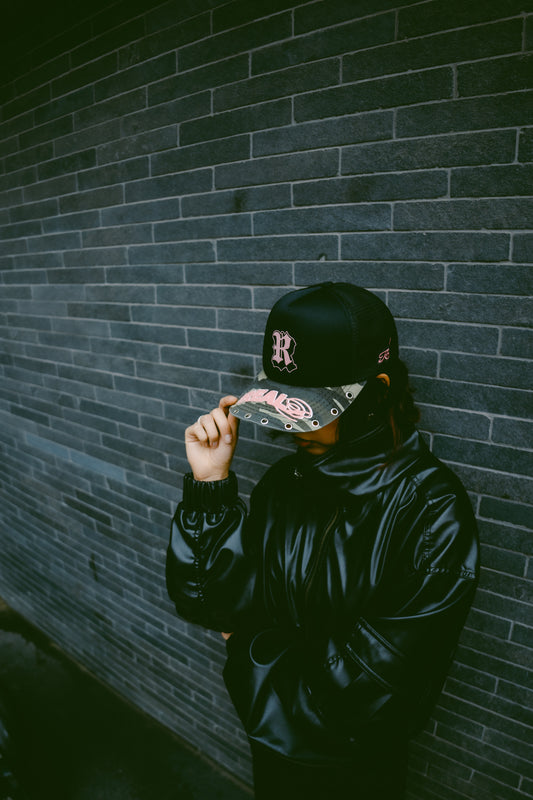 Trucker Hat "Rosa Guerrera"